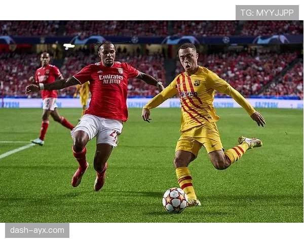 拉菲尼亚状态回暖，关键战助球队取胜