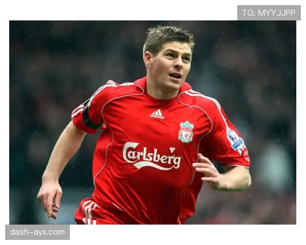 法比尼奥技术全面提升,助力球队争冠梦想的趋势明显 法比尼奥技术全面提升,助力球队争冠梦想的趋势明显